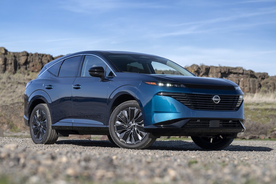 Luxury SUV Comparison for Premium Family Transportation