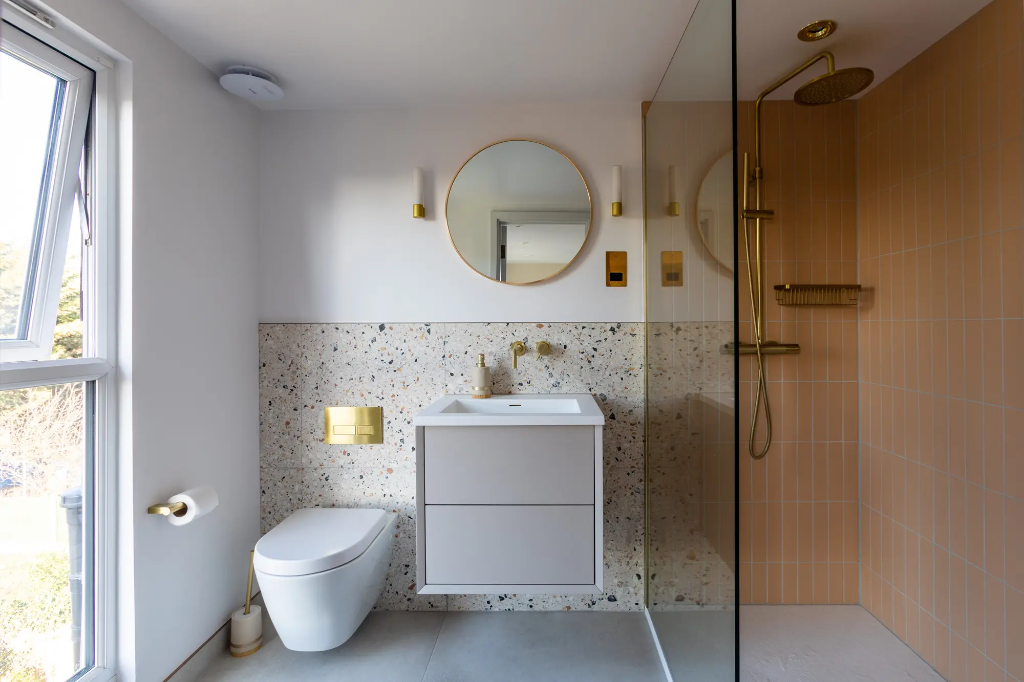5 Best Bathroom Designers in Glasgow - Find ideas for practical bathroom layouts